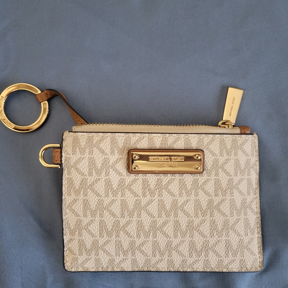 Michael kors ID holder